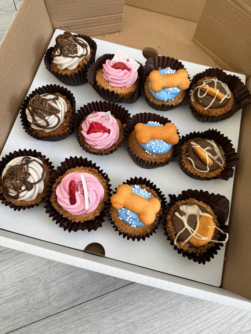 Doggy Pup cake